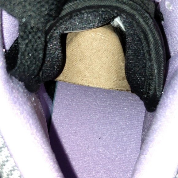 AIR JORDAN 1 MID SE GS  'HOUNDSTOOTH' SIZE 7Y. - Picture 9 of 11